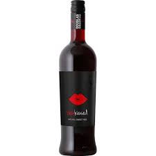 https://assets.africanmall.online/uploads/products/4768/1774171144685-SUNKISSED NATURAL SWEET RED WINE 750ml.jfif